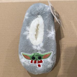 Toddler mandolin Ian baby yoda slippers